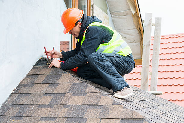 Best Commercial Roof Installation  in Strawberry Point, IA